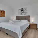 Marina Appartamento Makarska