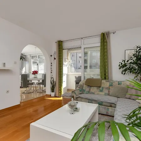 Marina Apartamento Makarska